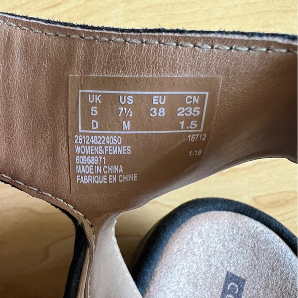 Women’s Black 7.5 Soft Cushion Shoes - Picture 4 of 6